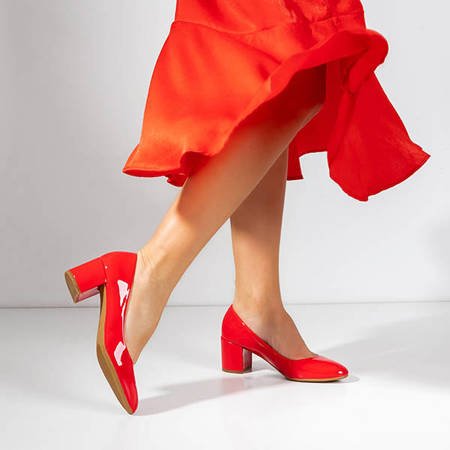 Красные женские лакированные туфли на каблуках - Обувь