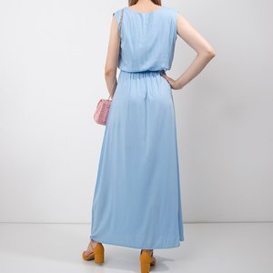 Голубое женское платье