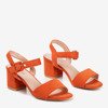 Оранжевые босоножки на низком каблуке Saola