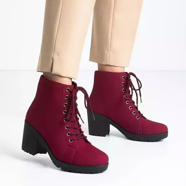 OUTLET Женские бордовые сапоги на шнуровке на высоком каблуке Minor - Обувь
