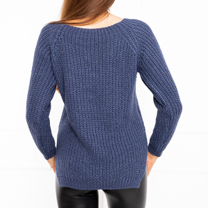 Синий женский свитер