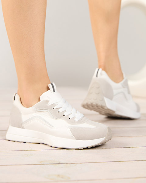 Білі жіночі кросівки Qsially- Footwear