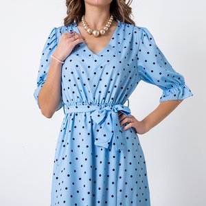 Блакитна жіноча довга сукня в горошок