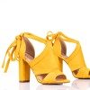 Жовті жіночі босоніжки на високій стійці з валом Lanaline - Взуття